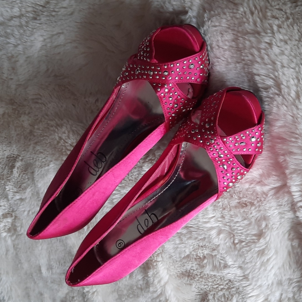 Pink Deb stilleto heels size 9